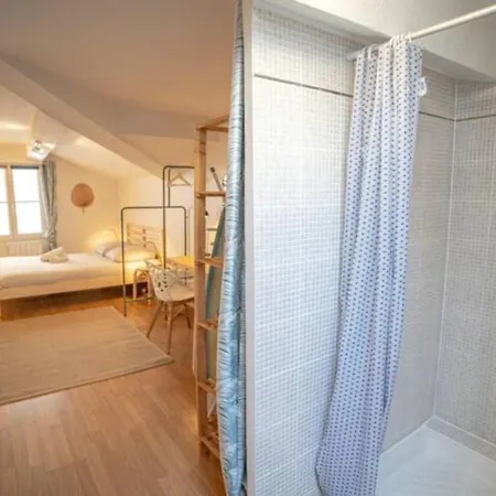 Quiet & Duplex Wifi Near Rhone & Parc Blandan